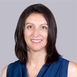 Portrait photo of Debra Burford