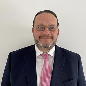 Portrait photo of Martin Clark