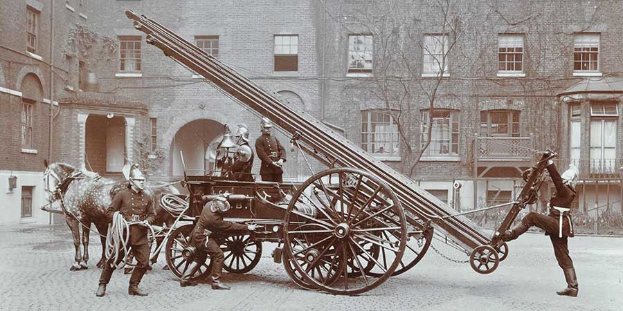 Firefighters In The Past , The History of Firefighting: From Ancient ...